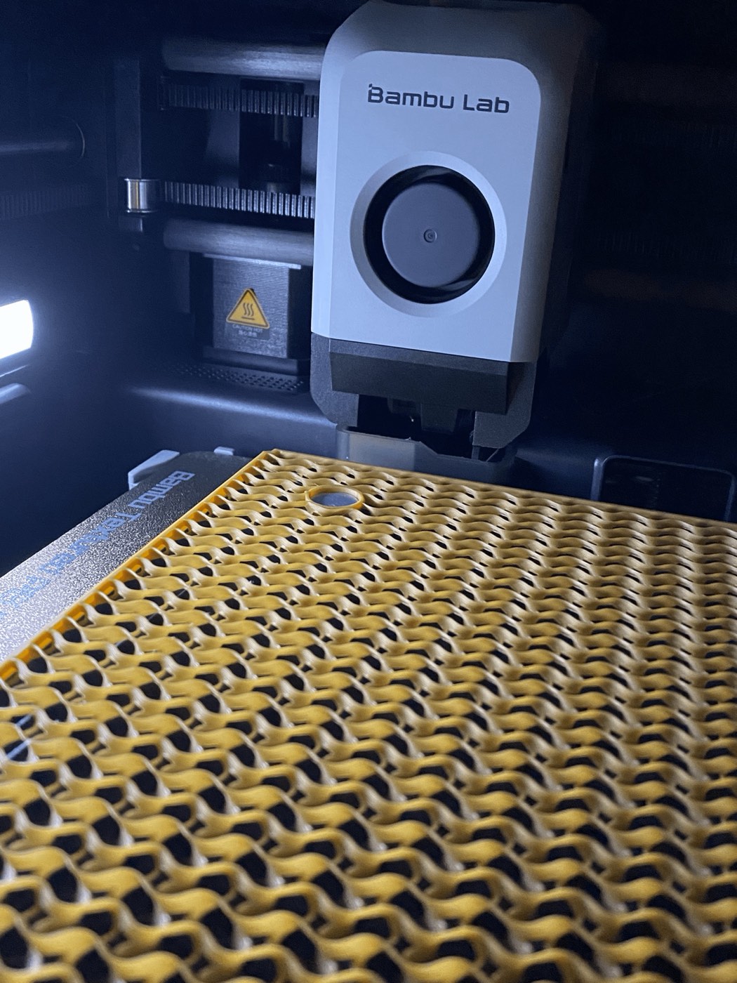Tête d'impression 3D en cours de fabrication d'une pièce